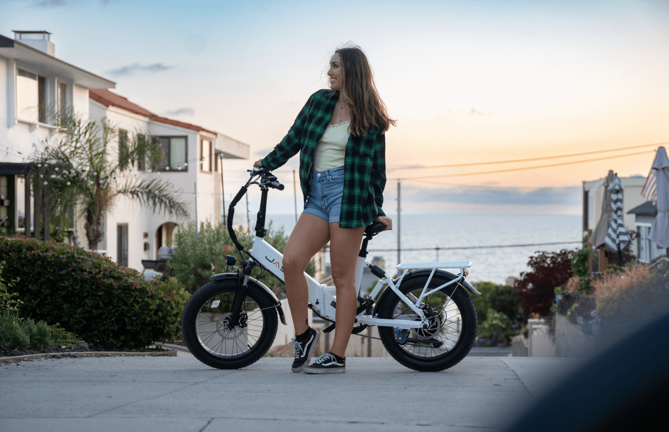 Your Guide to US Electric Bike Rebates & Tax Credits in 2023